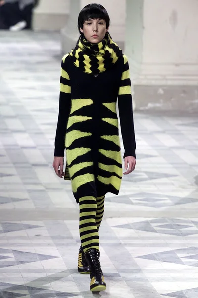 Look 5